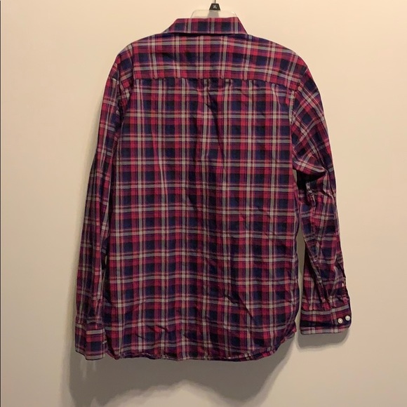 Claiborne XL(fits closer to L)pink and blue button - Picture 3 of 3